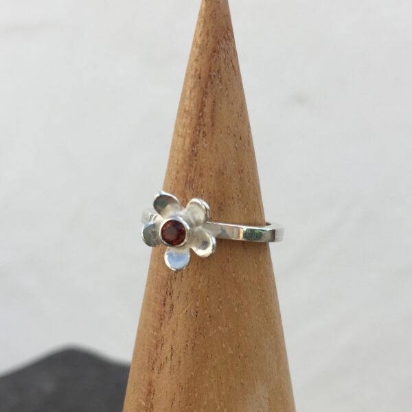 Flower ring with Citrine