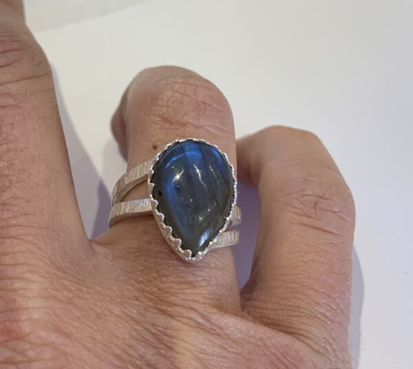 Labradorite blue flash ring - Image 4