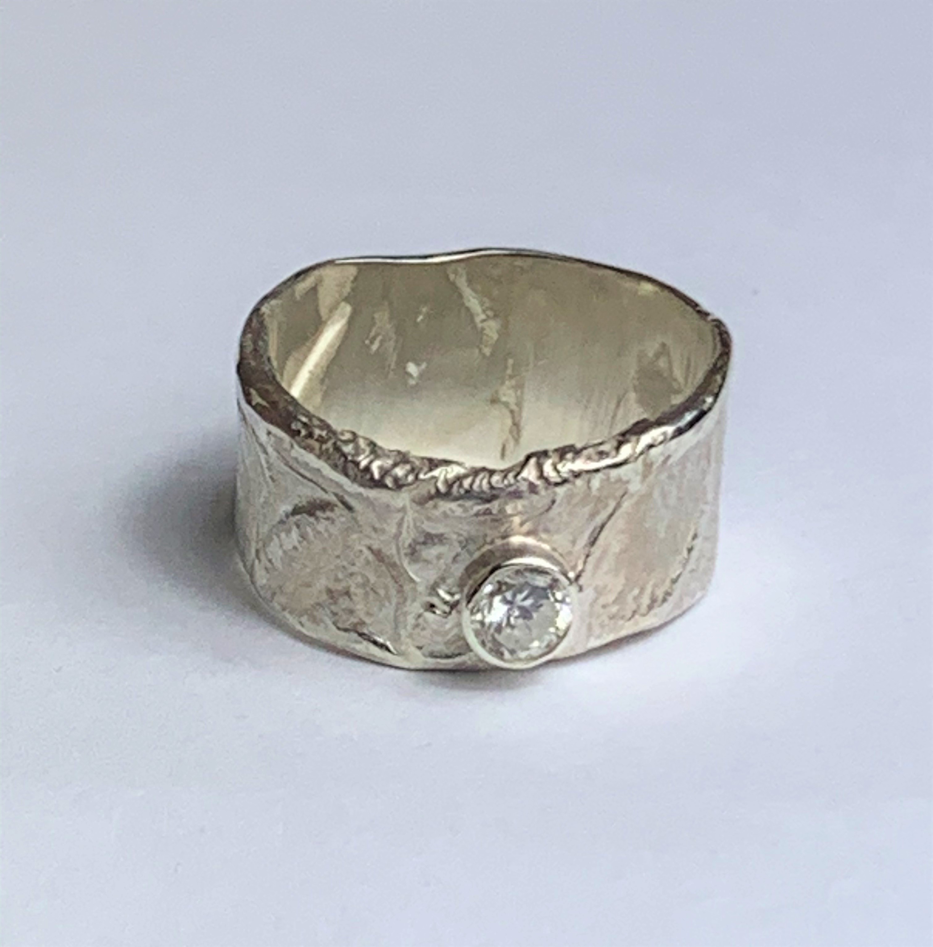 Contemporary single stone ring - Bright Jewellery